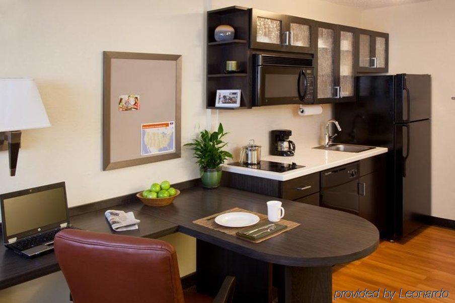 Sonesta Simply Suites Detroit Troy Quarto foto
